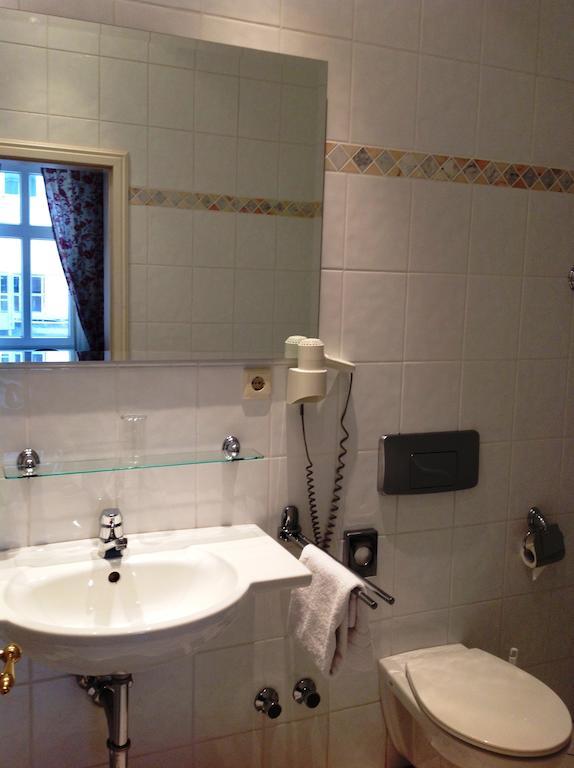 Hotel Adler ルドルシュタット 部屋 写真